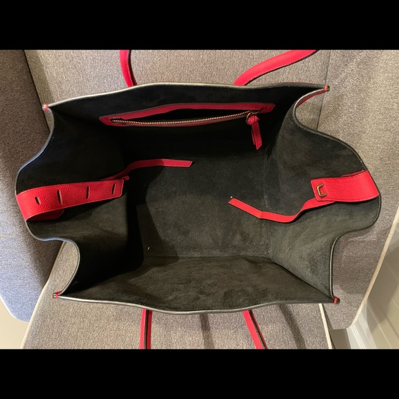 Celine Women’s Handbag: Luggage Phantom/Red
Medium - Picture 9 of 16